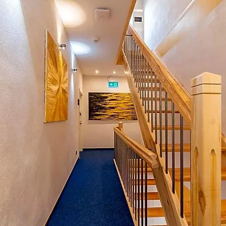Hotel Liebknecht 13 Bernburg
