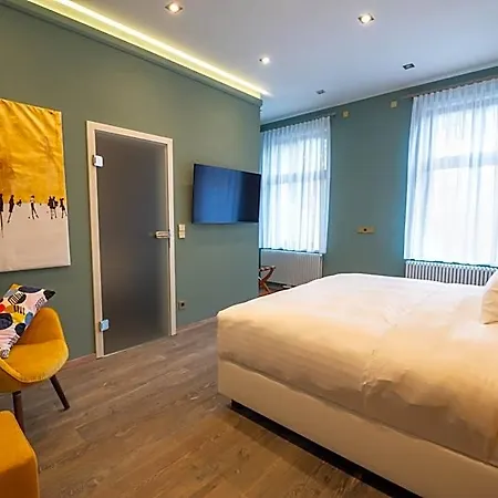 Liebknecht 13 Hotel