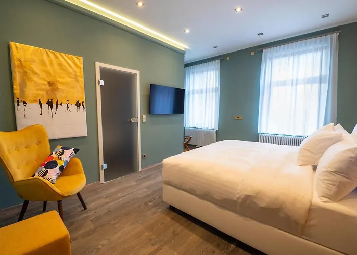 Liebknecht 13 Bernburg